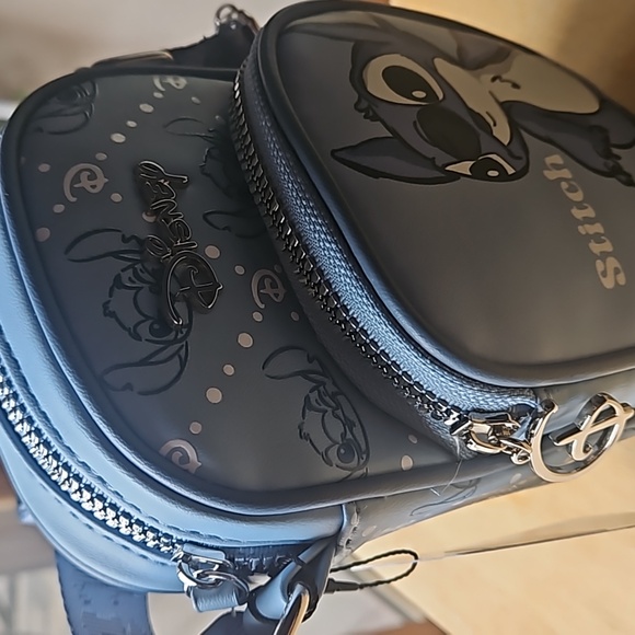 DISNEY STICH CELLPHONE CROSSBODY BAG - Picture 5 of 12